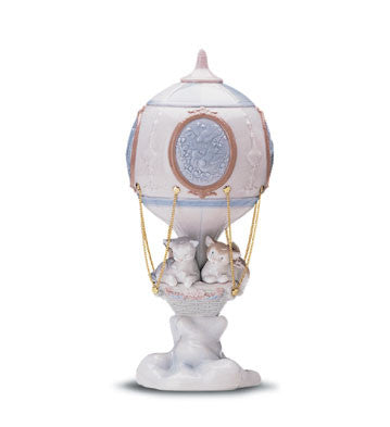 Lladro Through the Clouds - china-cabinet.com