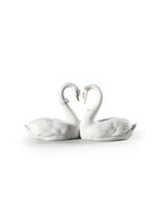 Endless Love Swans