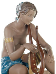 Lladro Strings Of The Heart